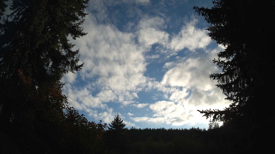 Pacific Northwest skyline timelapse on Sep 21, 2026 at 6:00 PM