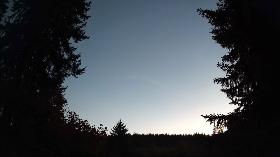Pacific Northwest skyline timelapse on Sep 30, 2026 at 7:15 PM