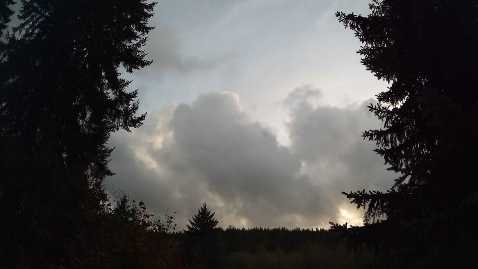 Pacific Northwest skyline timelapse on Oct 09, 2026 at 7:00 PM