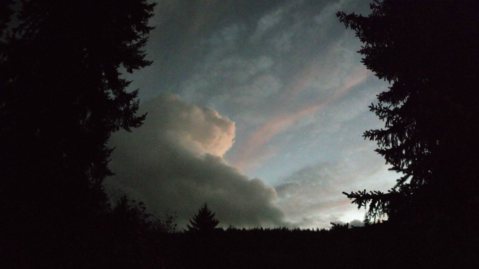 Pacific Northwest skyline timelapse on Oct 09, 2026 at 7:15 PM