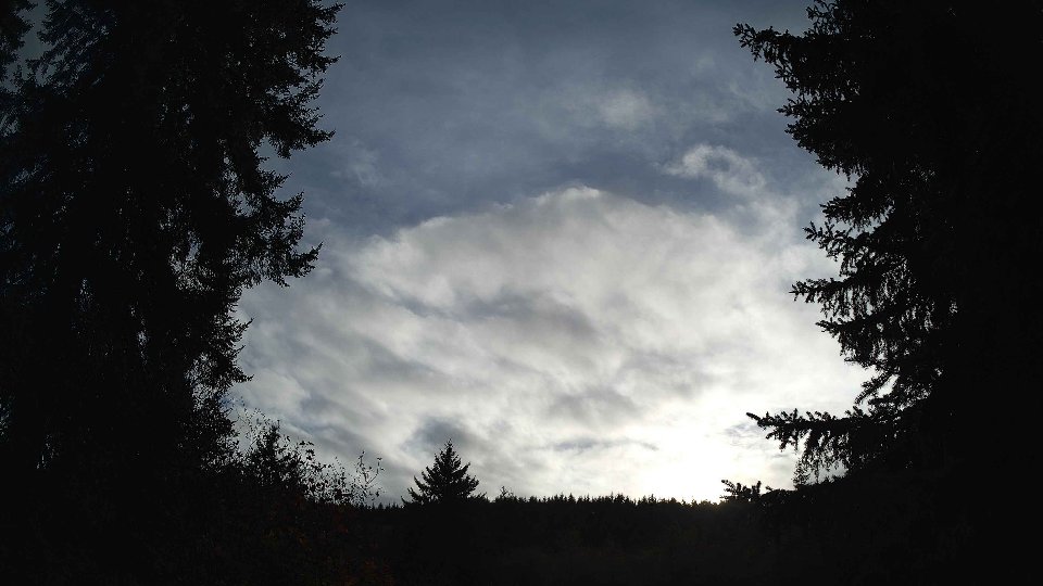 Pacific Northwest skyline timelapse frame from Oct 13th, 2026 at 5:15 PM