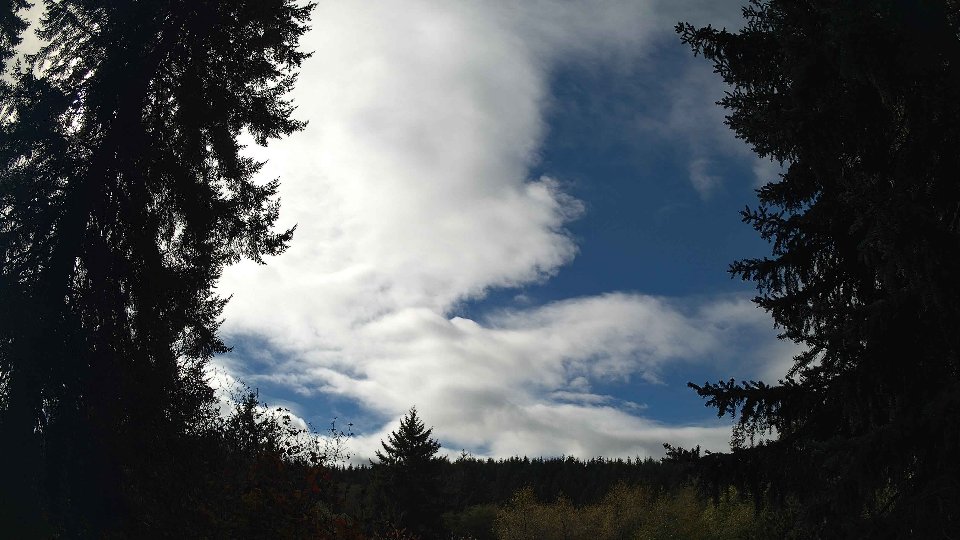 Pacific Northwest skyline timelapse frame from Oct 14th, 2026 at 1:00 PM